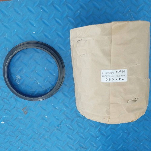 硅胶制品难折边的原因及解决方案探究